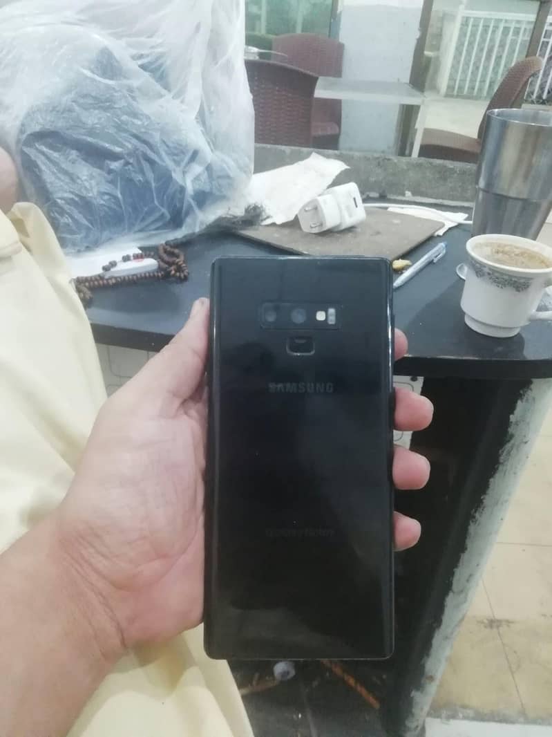 Samsung Mobile Note 9 3