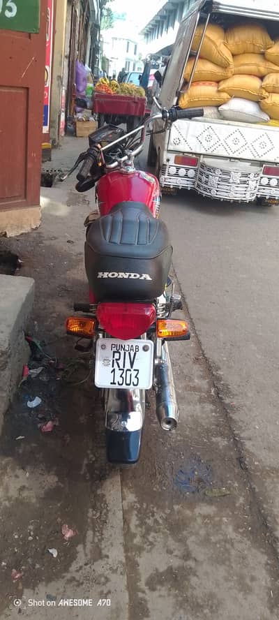 Union star us 70 genun 90cc bike 55k condition like a new whatsapp