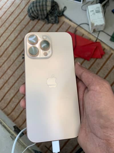 Apple iPhone 16 Pro Max