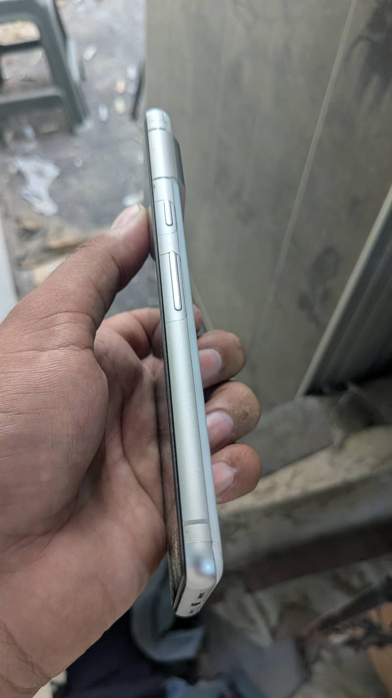 Google Pixel 7 3