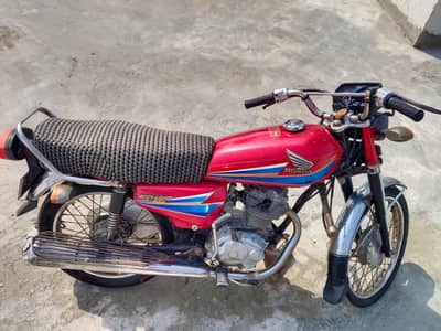 Honda 125 2008 model