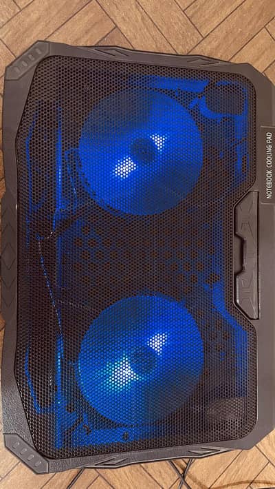 Notebook cooling pad