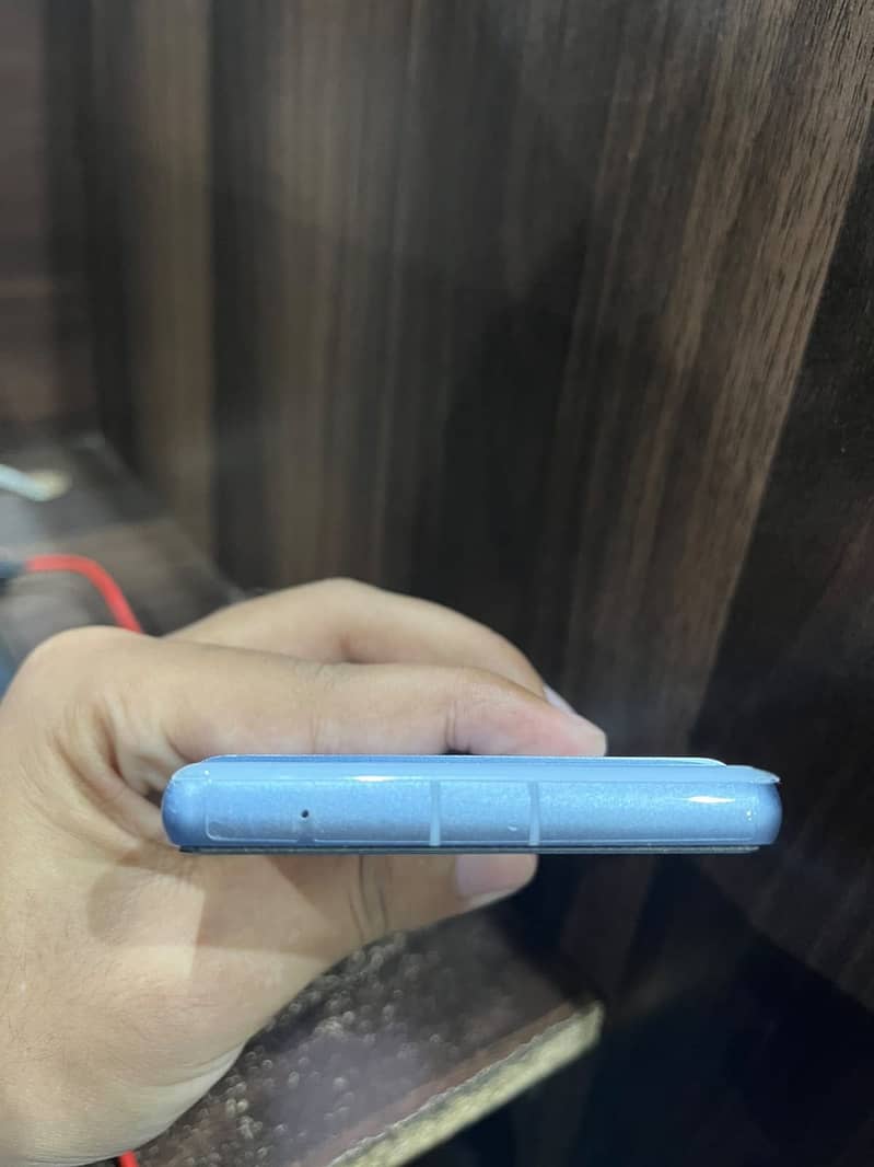 Google Pixel 7a 3