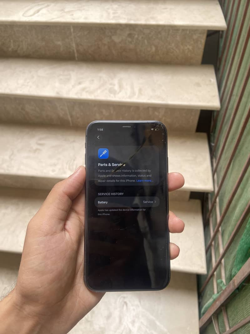 Apple iPhone 11 3
