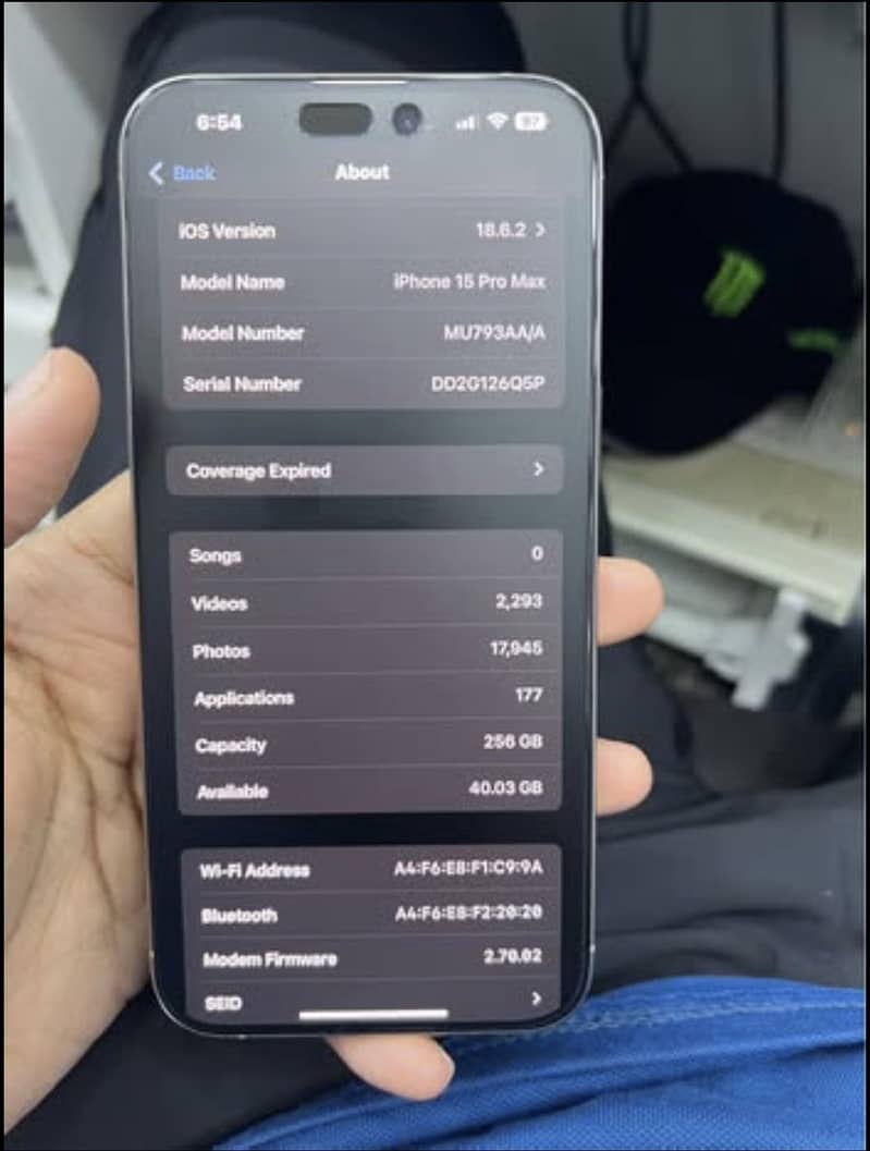 Apple iPhone 15 Pro Max 2