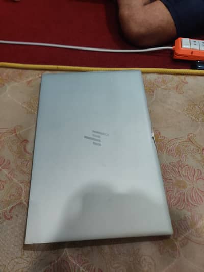 Hp elitebook G7 840 Core i5 10th generation (4th month used)