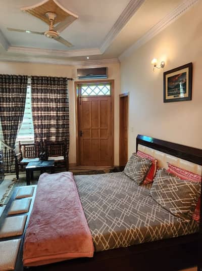 30*60 Well-Maintained 7 Marla House In Prime G-13 Islamabad