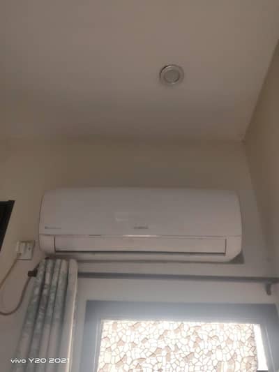 Kenwood inverter AC