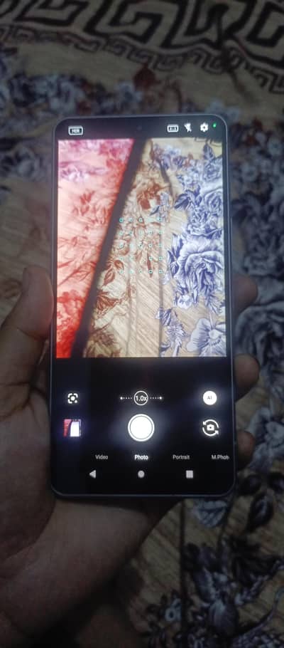 Sharp Aquos R7