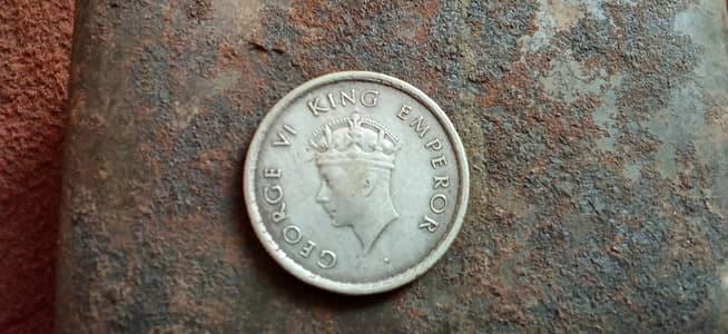 Extremely Rare 1939 British India Silver Half Rupee Coin (George VI)