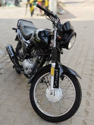 Yamaha YBZ 125