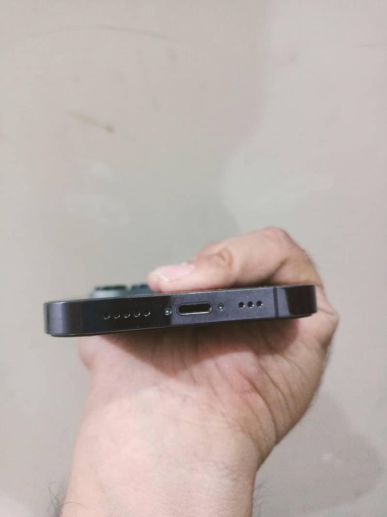Apple iPhone 14 Pro 1