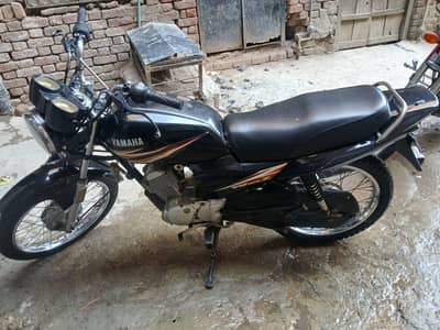 Yamaha YB 125Z