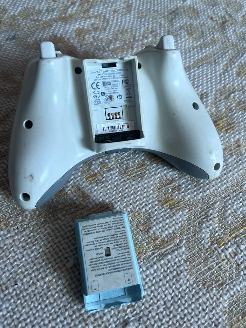 Xbox 360 wireless controller 2