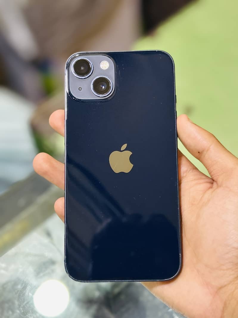 Apple iPhone 13 3