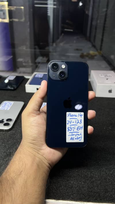 Apple iPhone 14