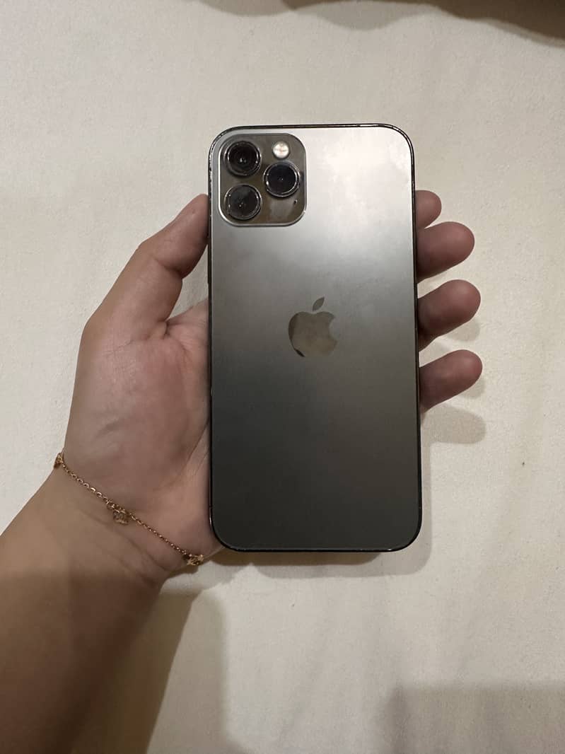 Apple iPhone 12 Pro 0
