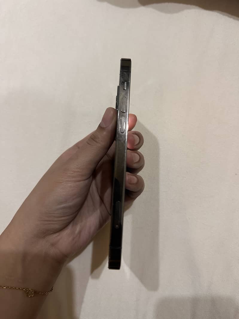 Apple iPhone 12 Pro 5