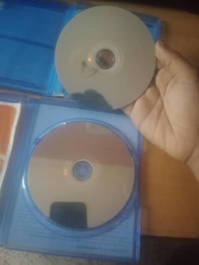 Tekken 7 and The last of us remastered ps4