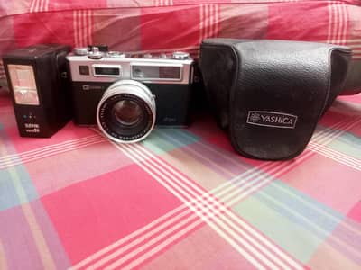 Yashica Electro 35 GSN 35mm Film Camera with Accessories