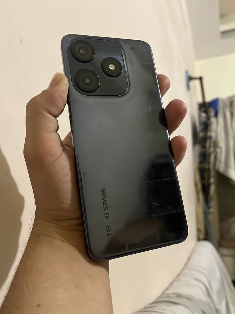 Tecno Spark 10C 0