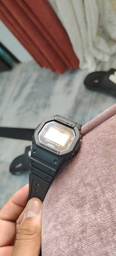 DW 5600E