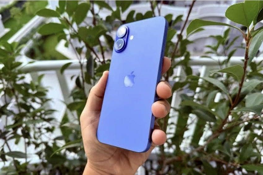 Apple iPhone 16 1