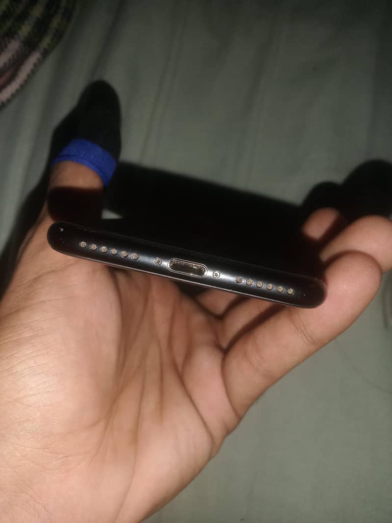 Apple iPhone SE 2