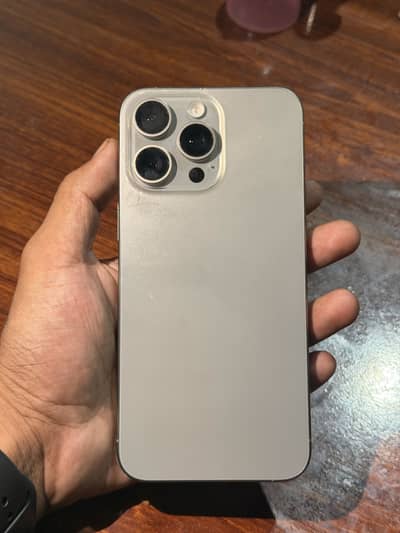 Apple iPhone 15 Pro Max