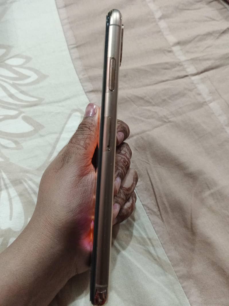 iphon xs max 2