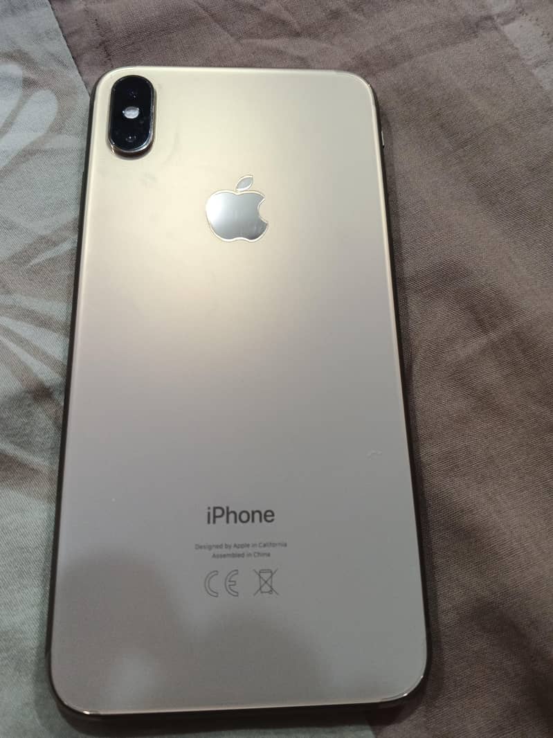 iphon xs max 4