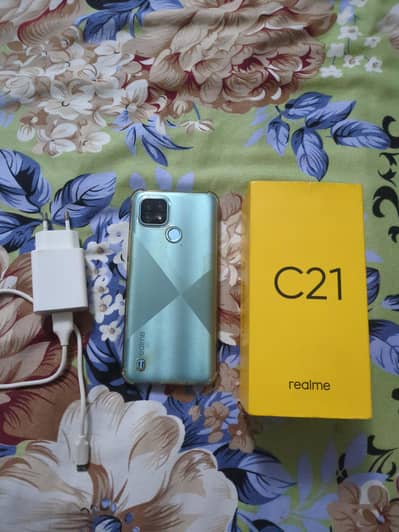 Realme C21