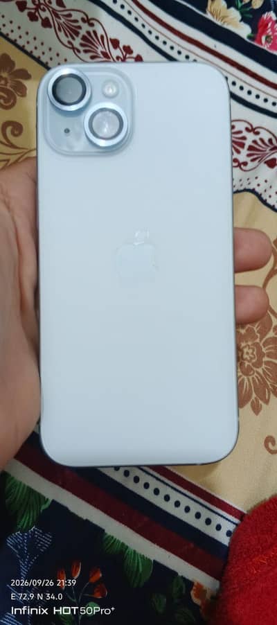 Apple iPhone 15