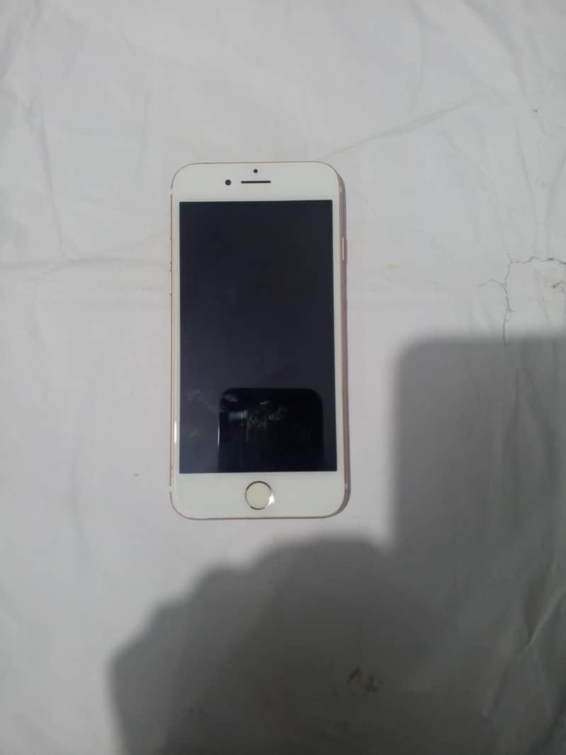 Apple iPhone 7 4