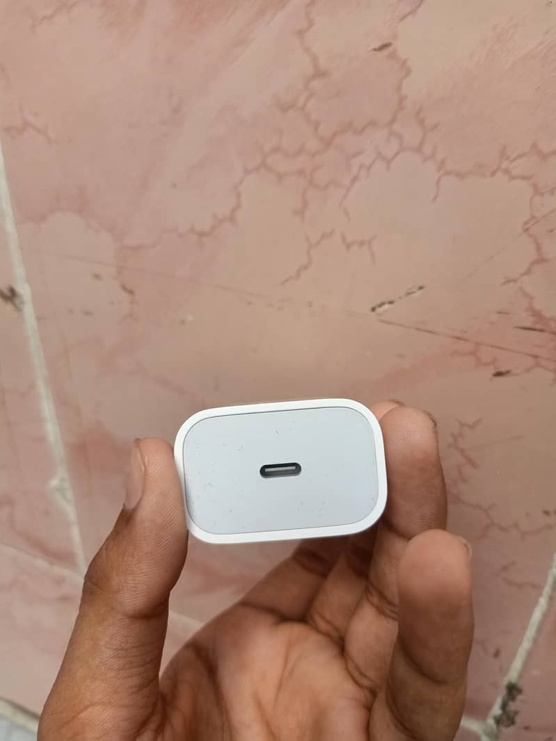 Apple iPhone 13 2