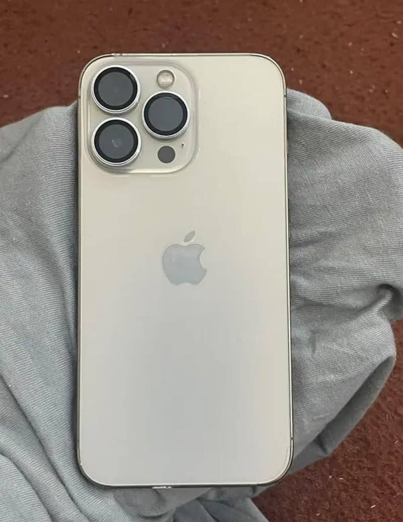 Apple iPhone 13 Pro 2