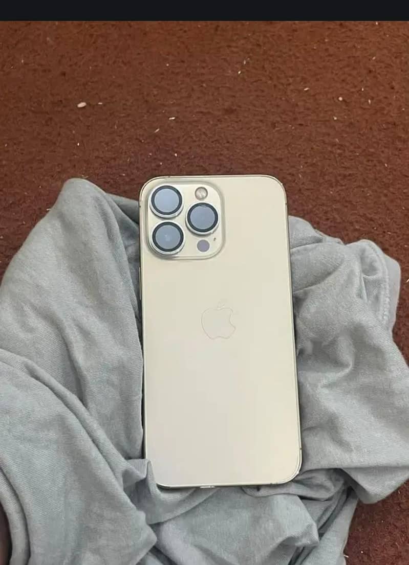 Apple iPhone 13 Pro 3