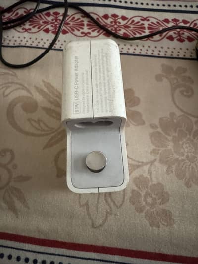 61 Watt Adapter