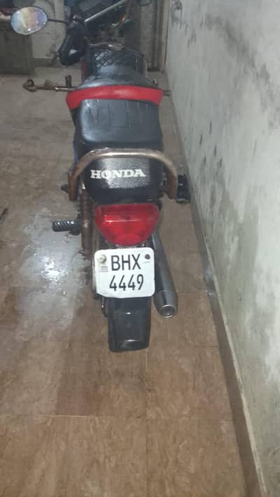 urgent sale Karni h cos need money condition 10/6