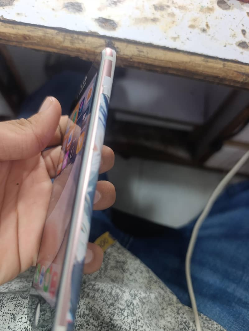 iPhone 7 2