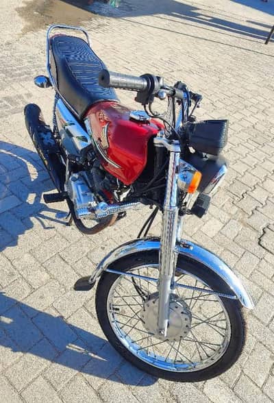 Honda 125 special edition self start 2023 model for sale