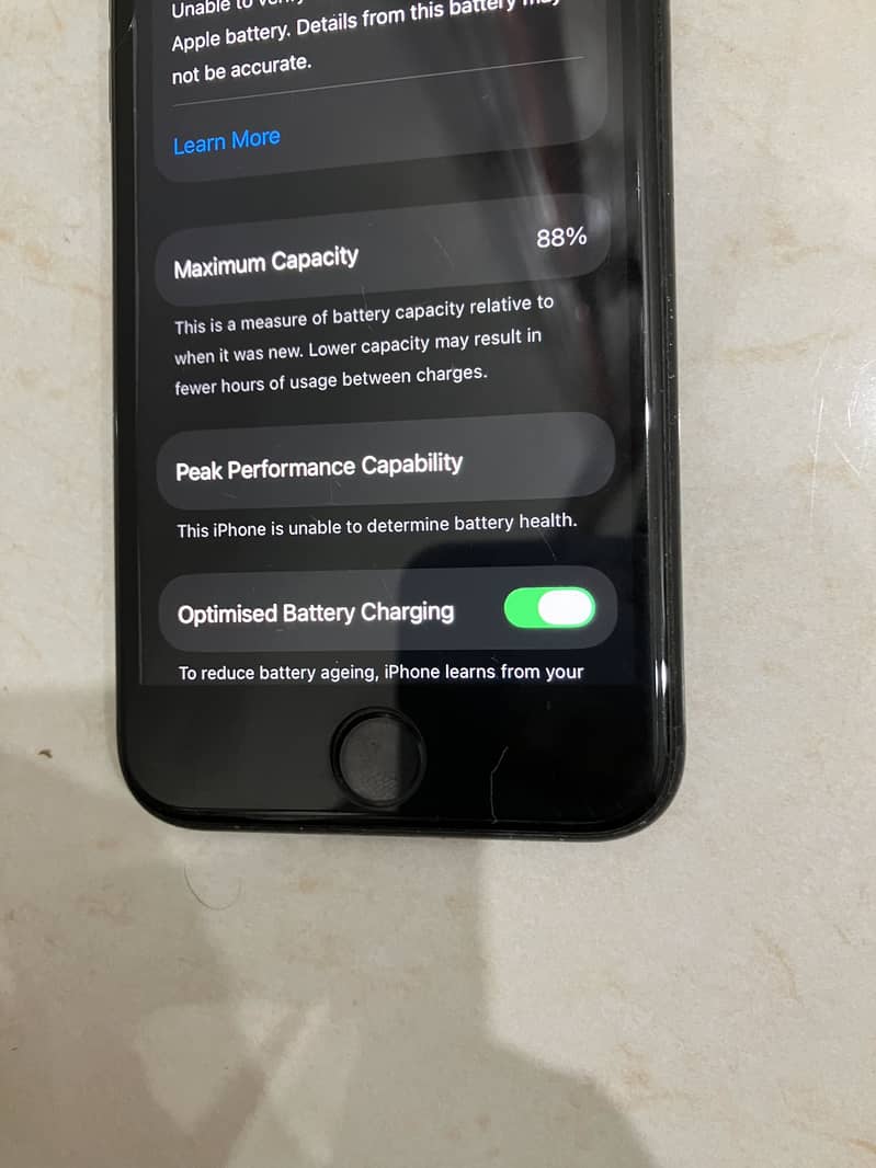 Apple iPhone SE 3