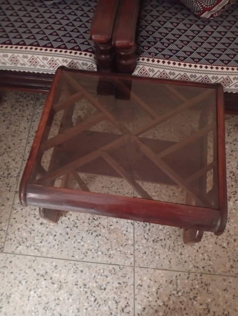 Center table 1