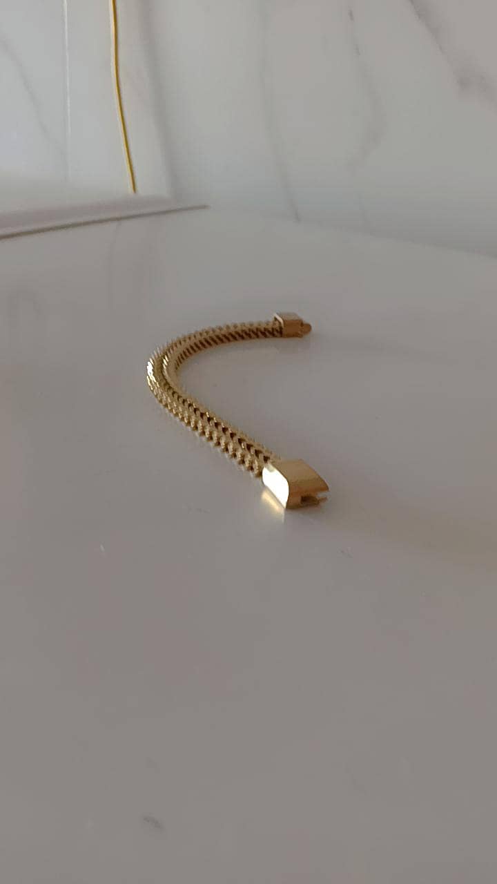 bracelet 0