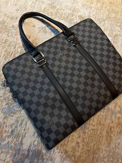 Louis Vuitton authentic
