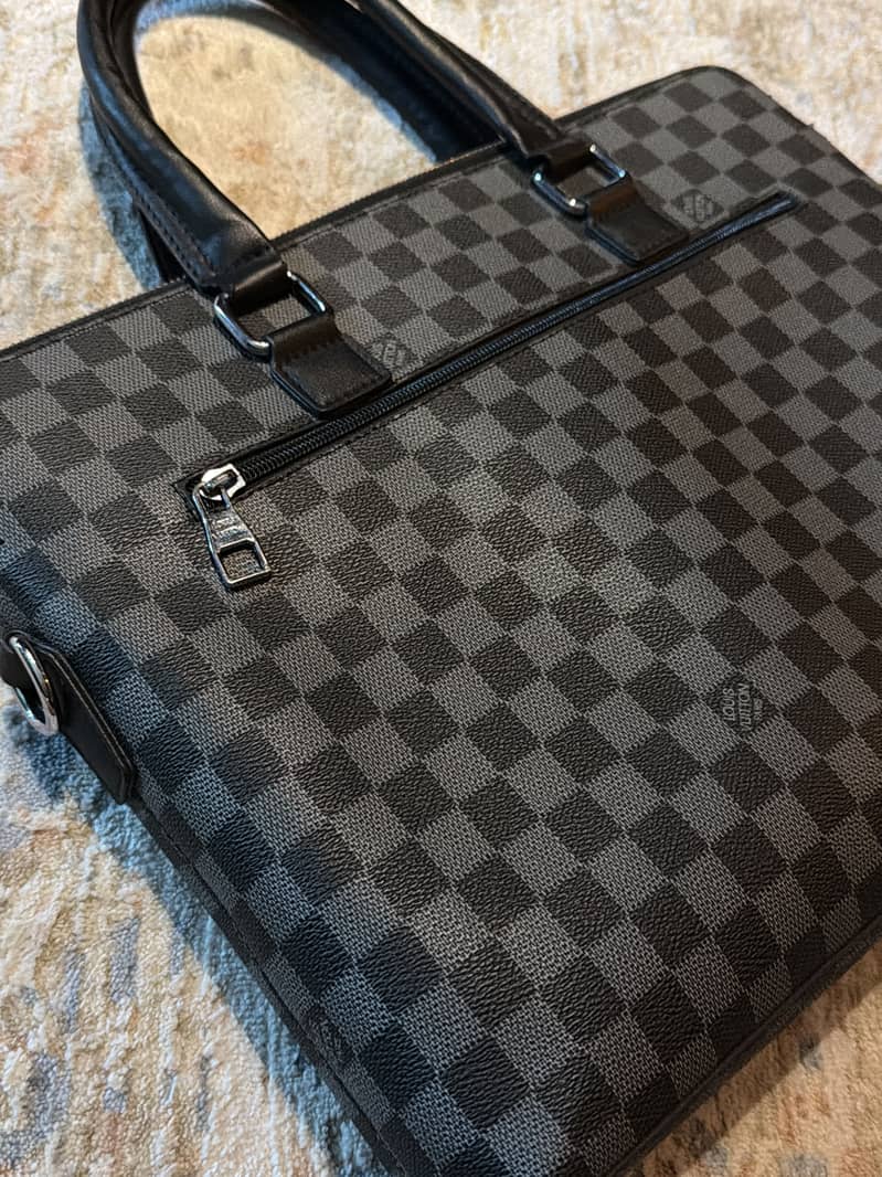 Louis Vuitton authentic 1