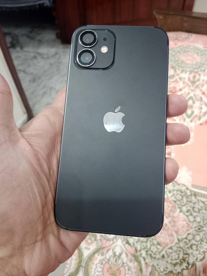 Apple iPhone 12 5