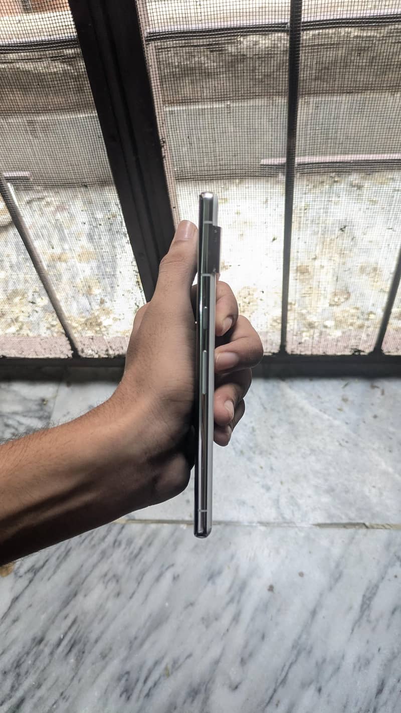 Google Pixel 7 Pro 4