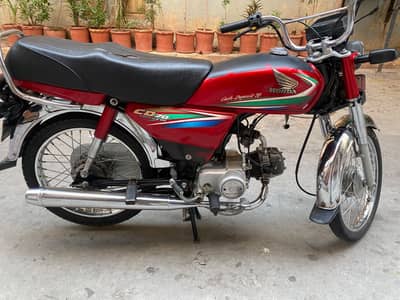 2016 model 70  contact 03006667700