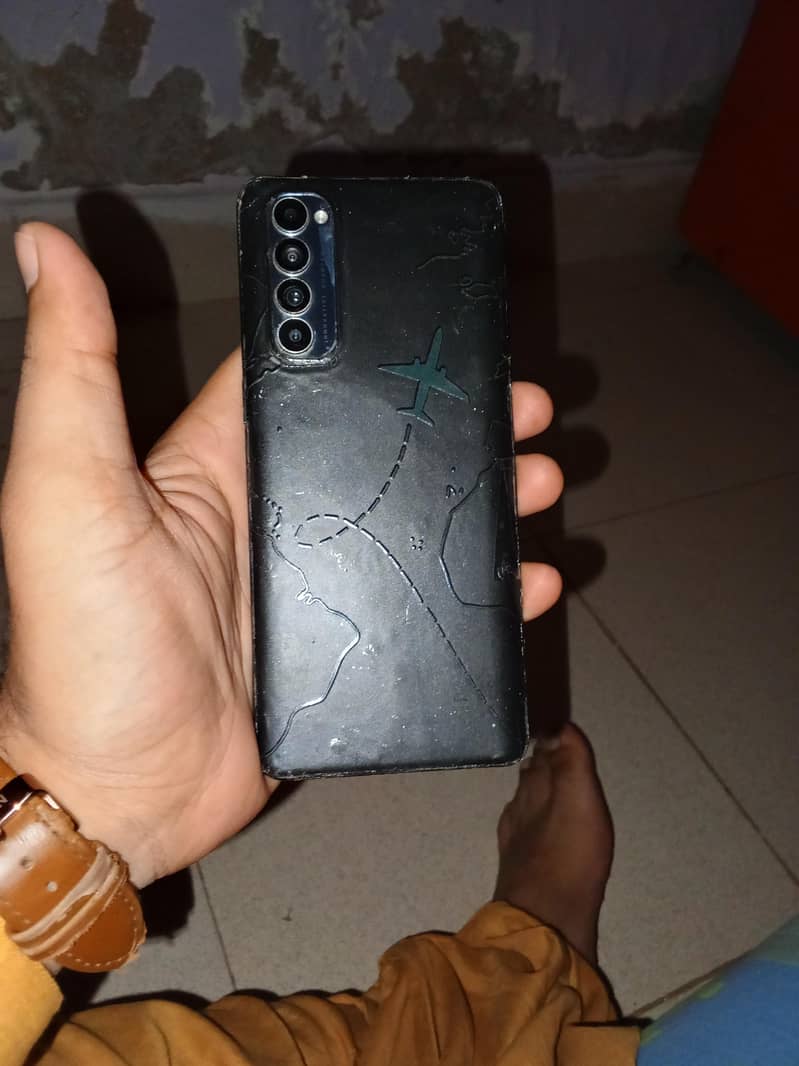 OPPO Reno 6